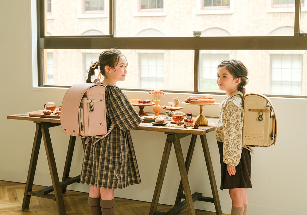 リトルベリー』 A4フラットファイル収納可能 ・ キューブ構造